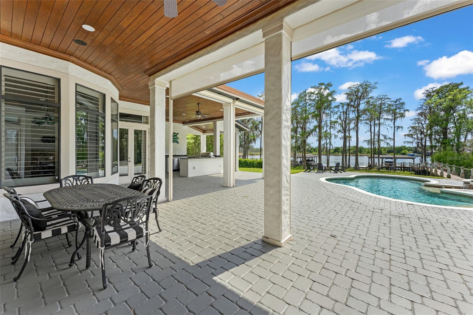 KEENES POINTE UT 04 SEC 29 48 82 - Residential