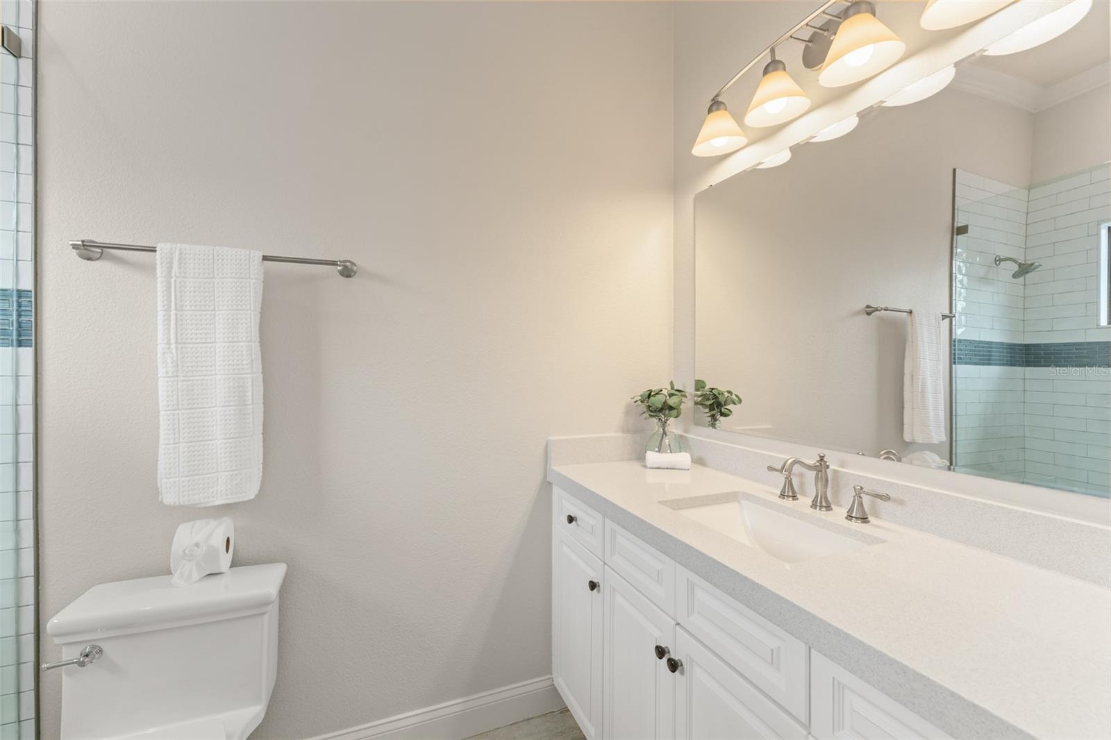 KEENES POINTE UT 04 SEC 29 48 82 - Residential