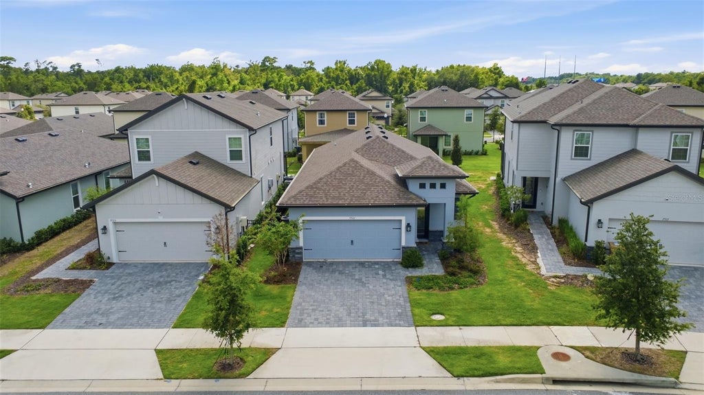 Photo of 7721 Somersworth Drive, Kissimmee, FL 34747 (MLS # O6437257)