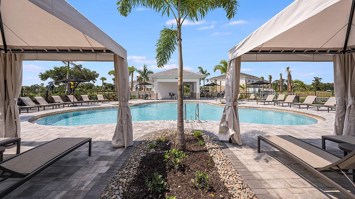 VINTERRA TOWNHOMES - Residential