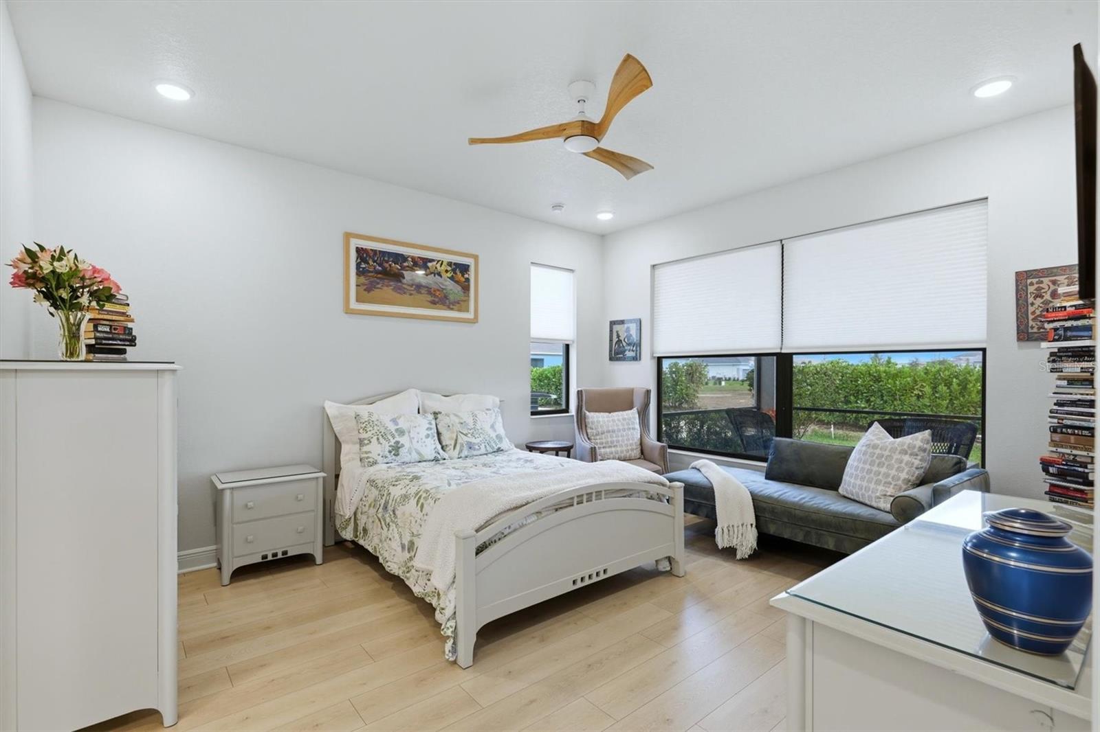 CRESSWIND PH III - Residential