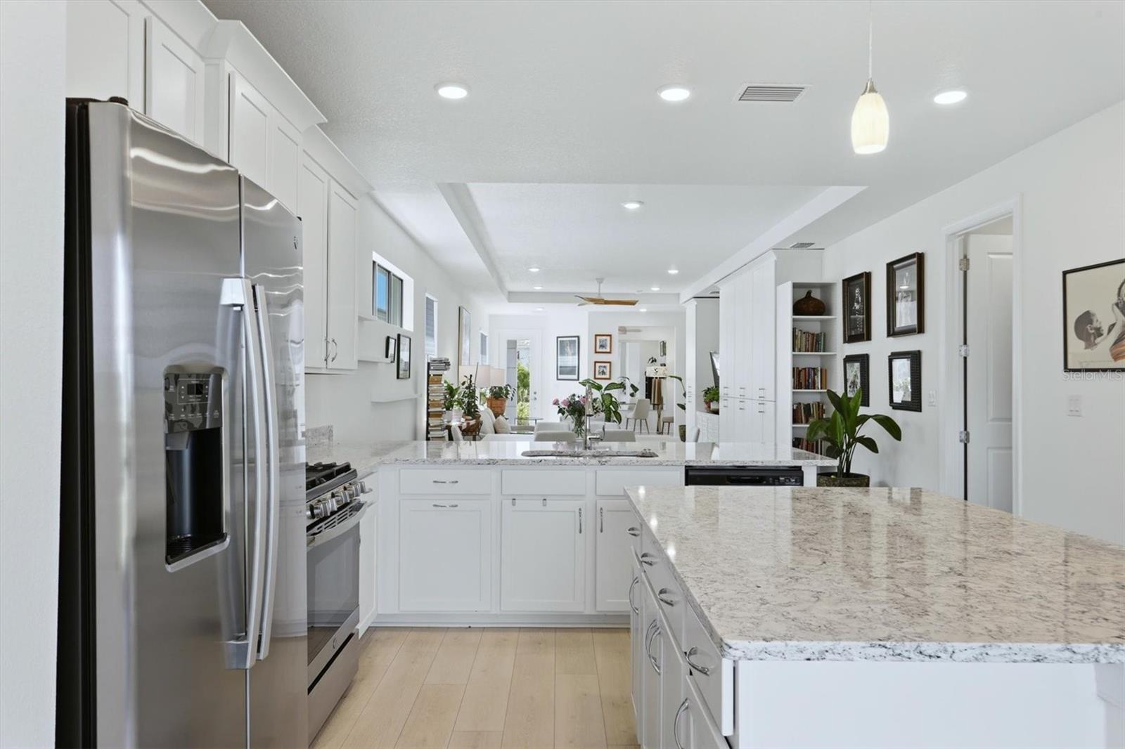 CRESSWIND PH III - Residential