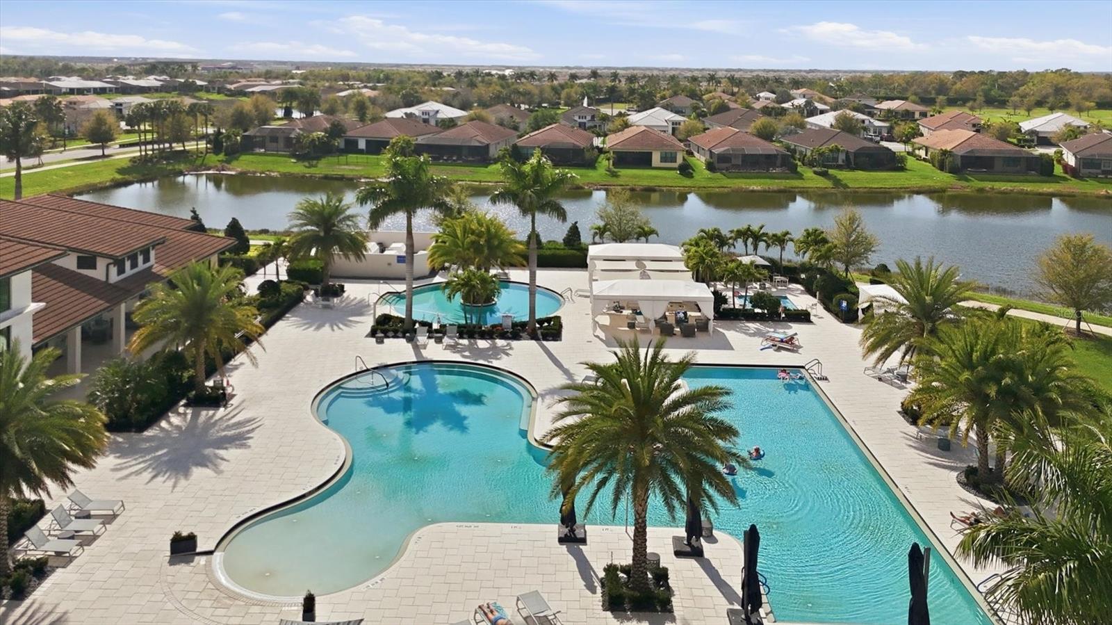 CRESSWIND PH III - Residential