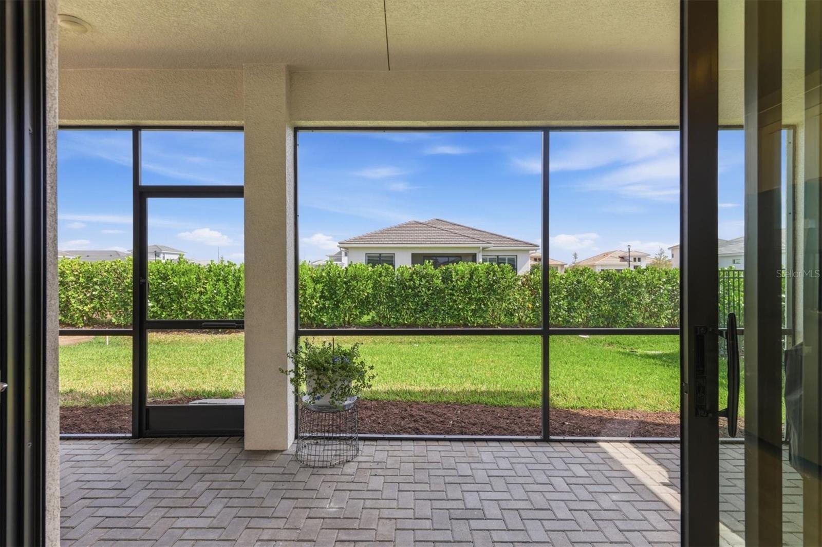 CRESSWIND PH III - Residential