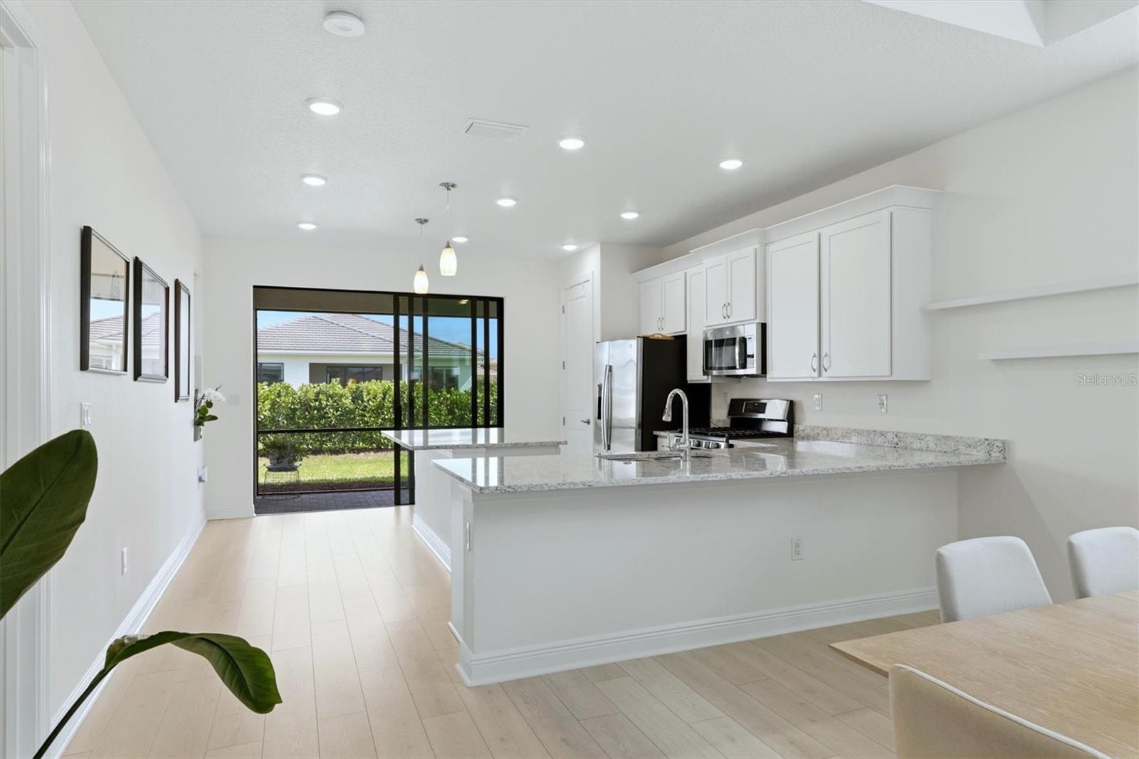 CRESSWIND PH III - Residential