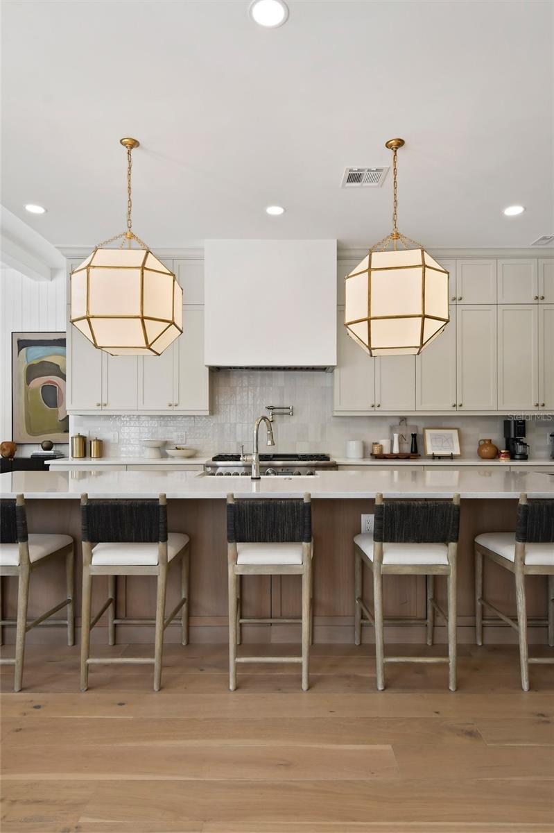 KEENES POINTE 46/104 - Residential