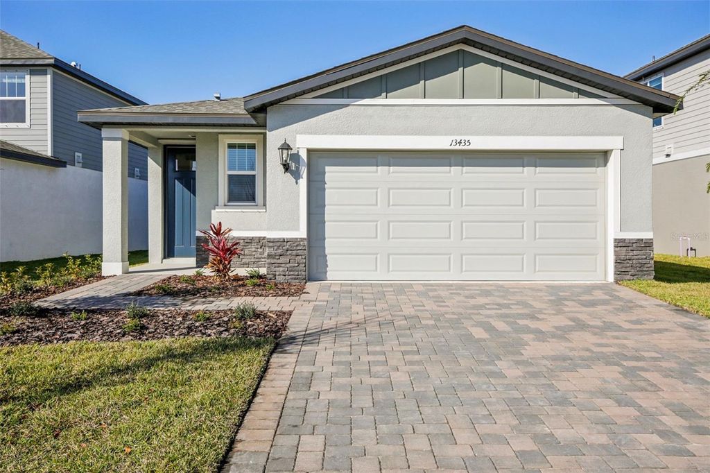 Photo of 13435 Shellmore Avenue, Palmetto, FL 34221 (MLS # O6360305)