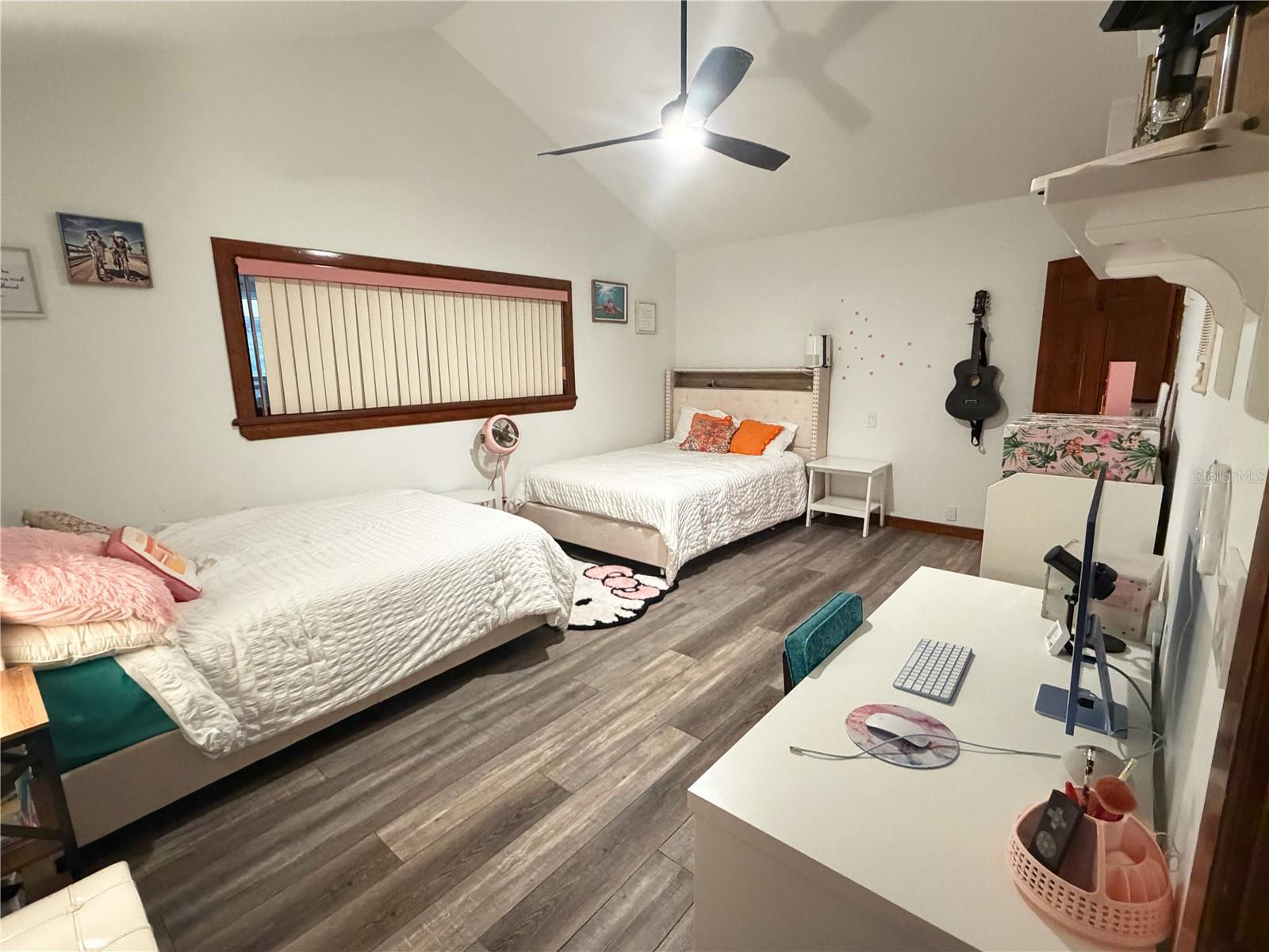 BAHAMA RANCHES - Residential