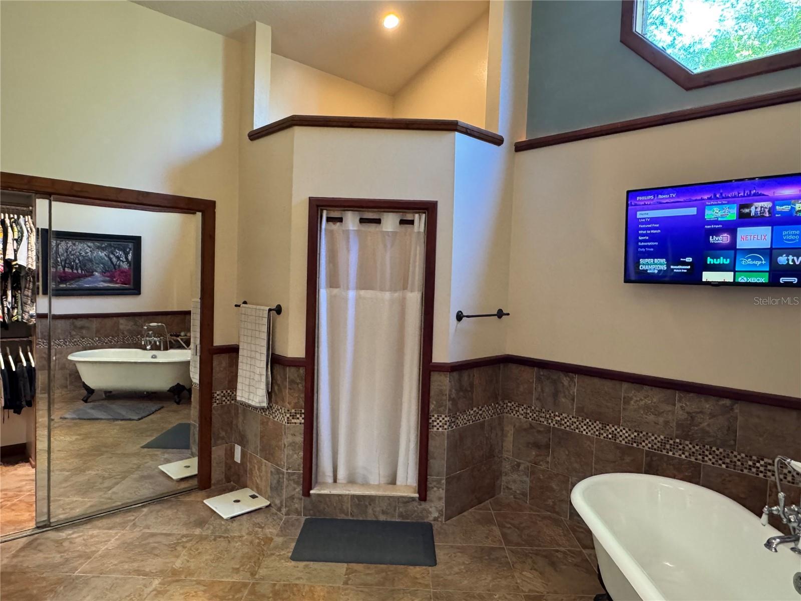 BAHAMA RANCHES - Residential