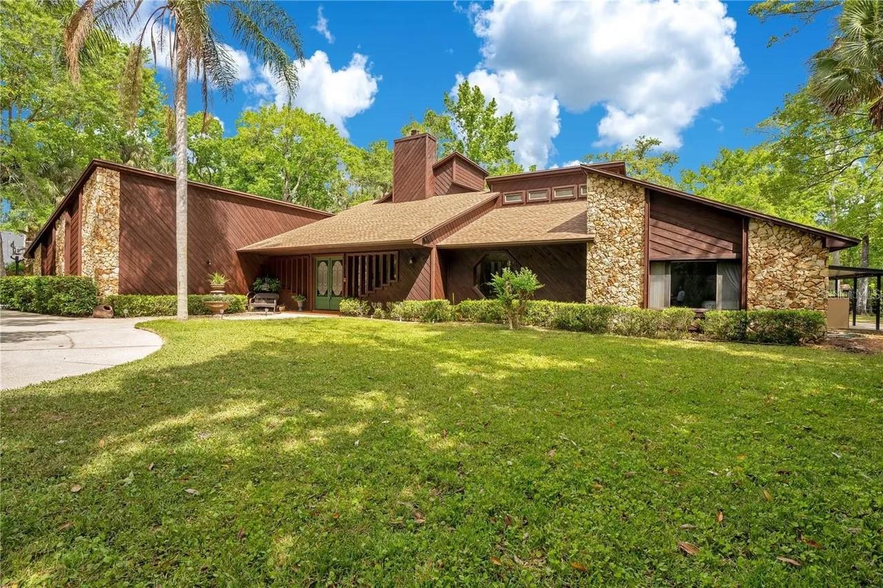 BAHAMA RANCHES - Residential