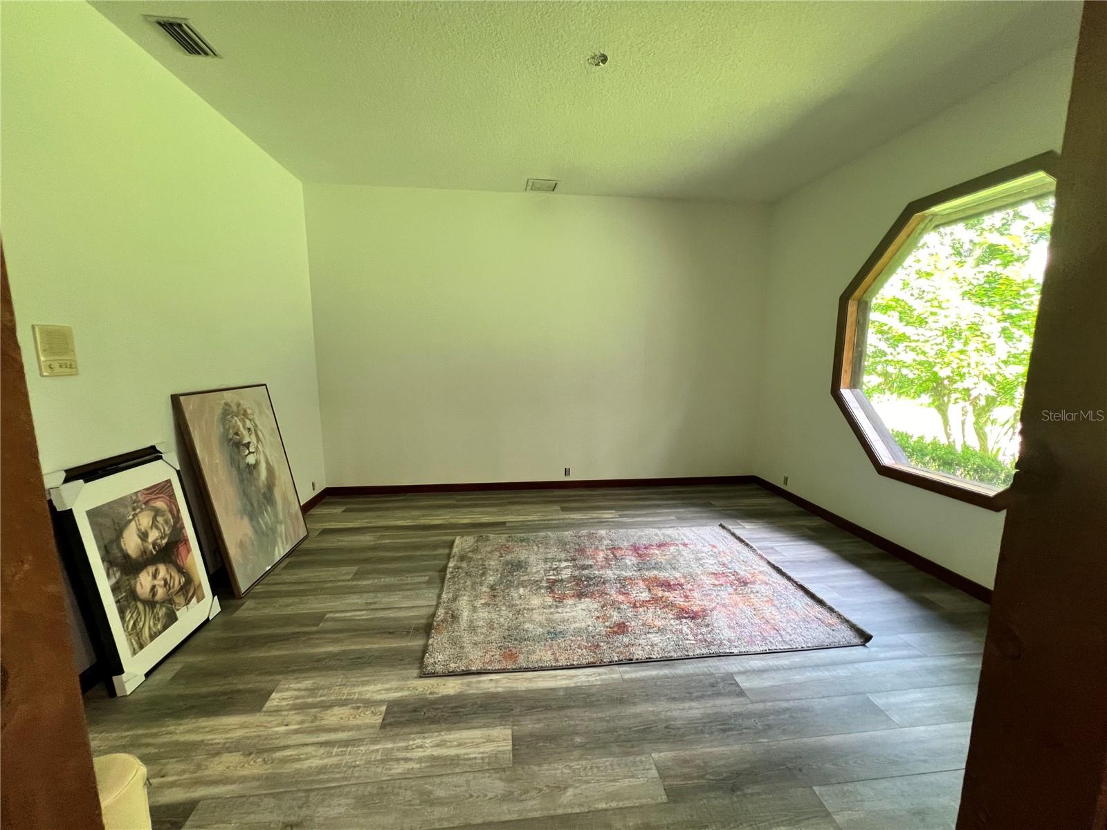 BAHAMA RANCHES - Residential