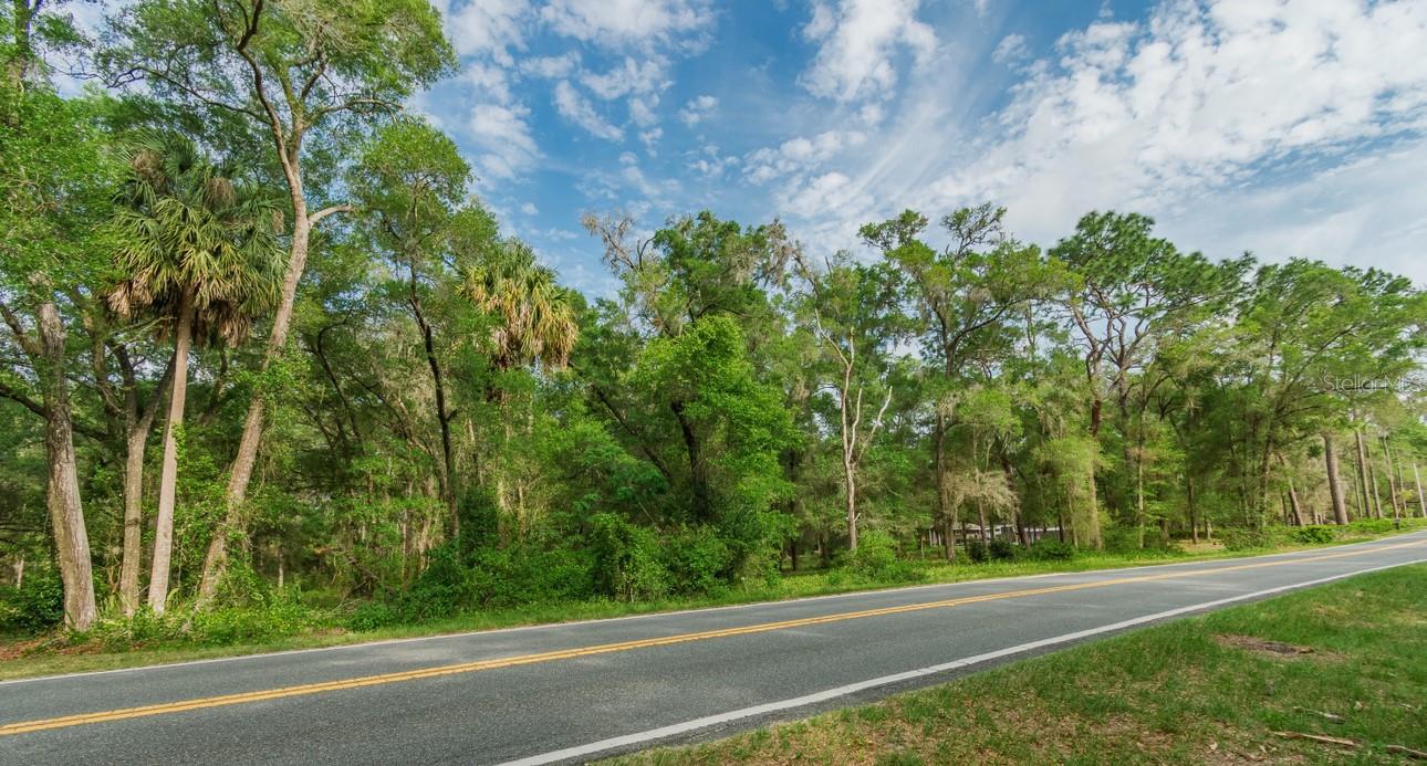 LAKE GARDENS CITRUS CO UNREC - Land