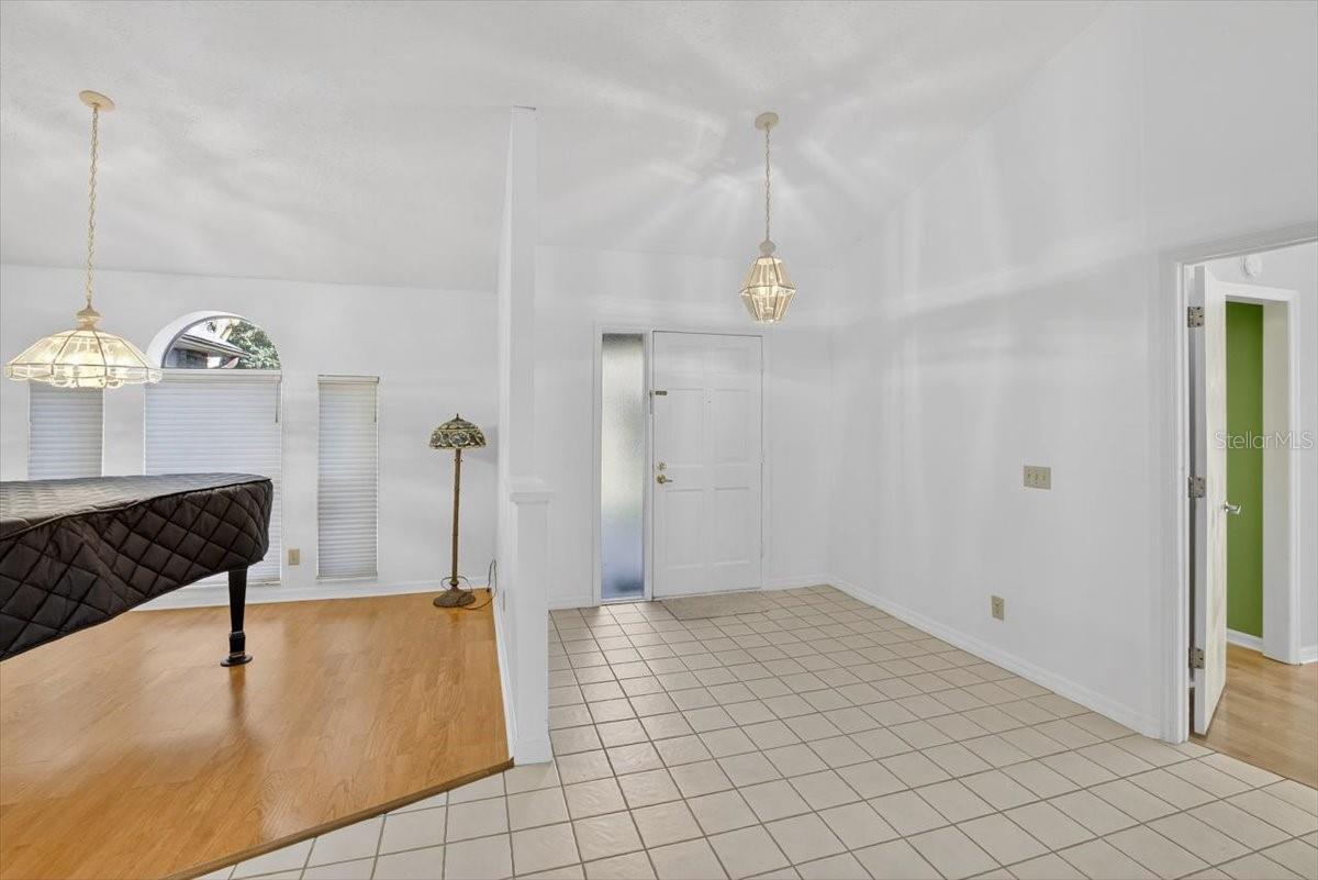 SHADOW RUN UNIT 1 - Residential