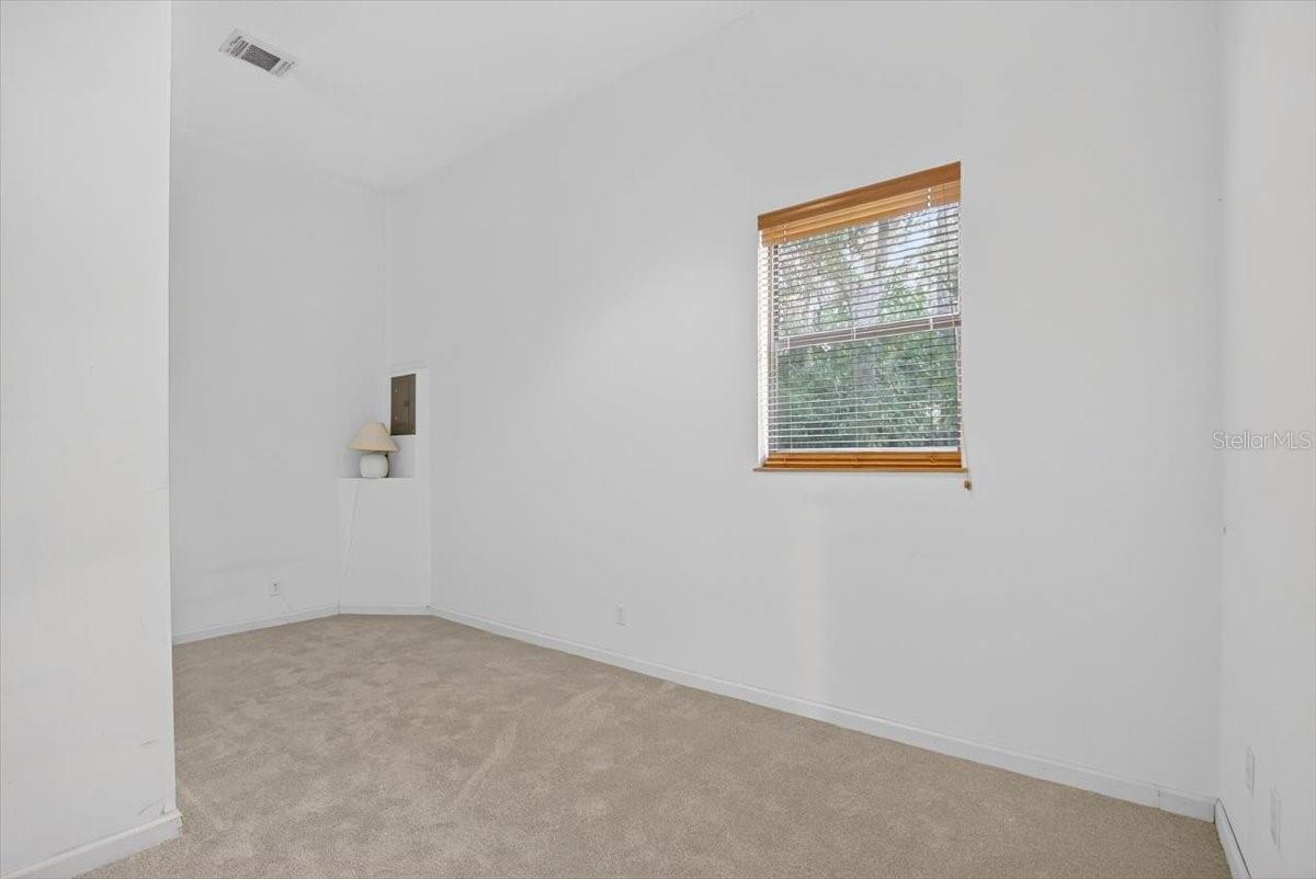 SHADOW RUN UNIT 1 - Residential