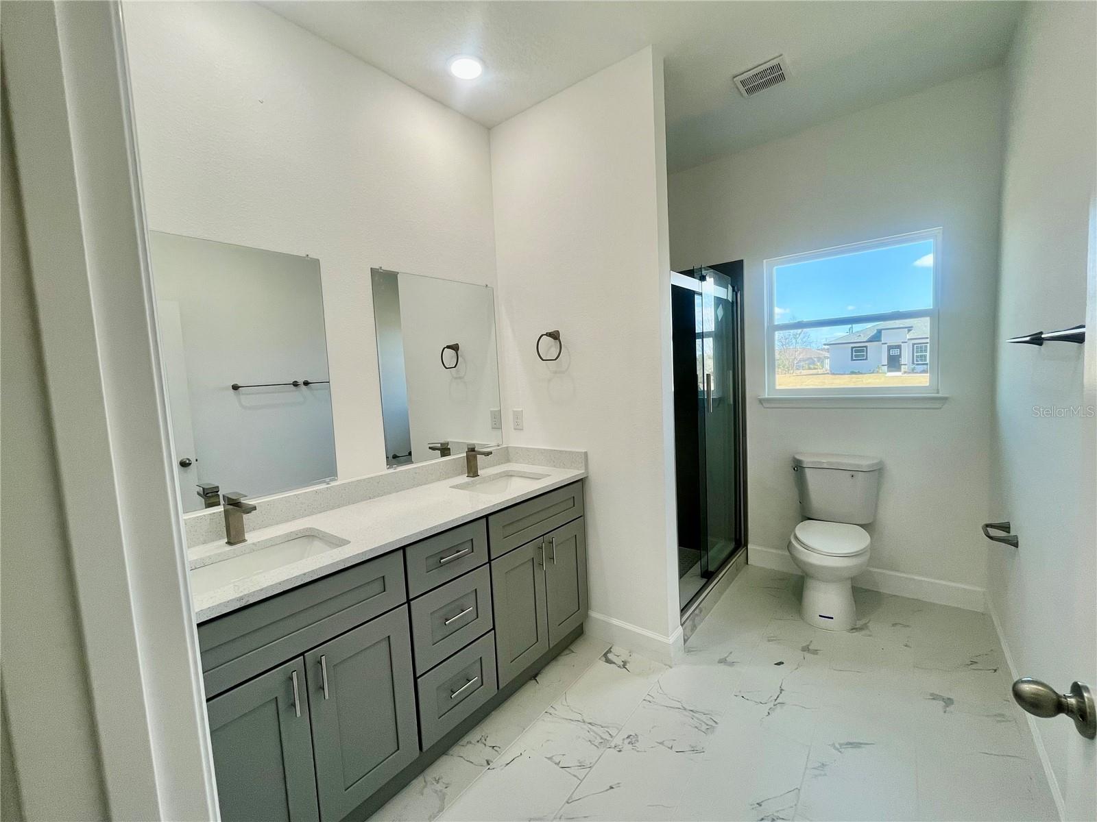 MARION OAKS UNIT 7 - Residential