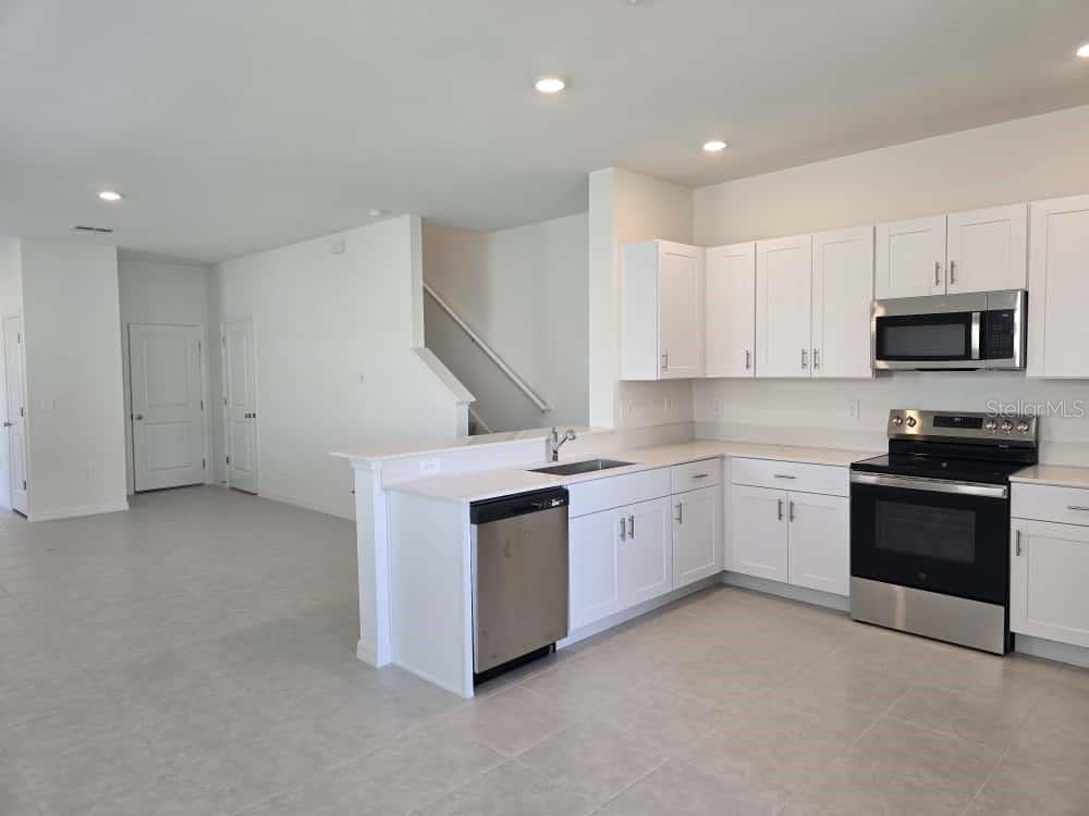 MIRADA PCL 8D - Residential Lease