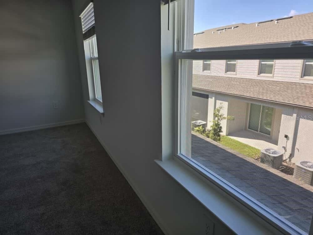 MIRADA PCL 8D - Residential Lease