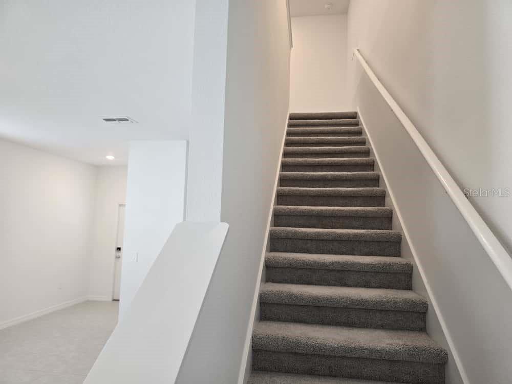 MIRADA PCL 8D - Residential Lease