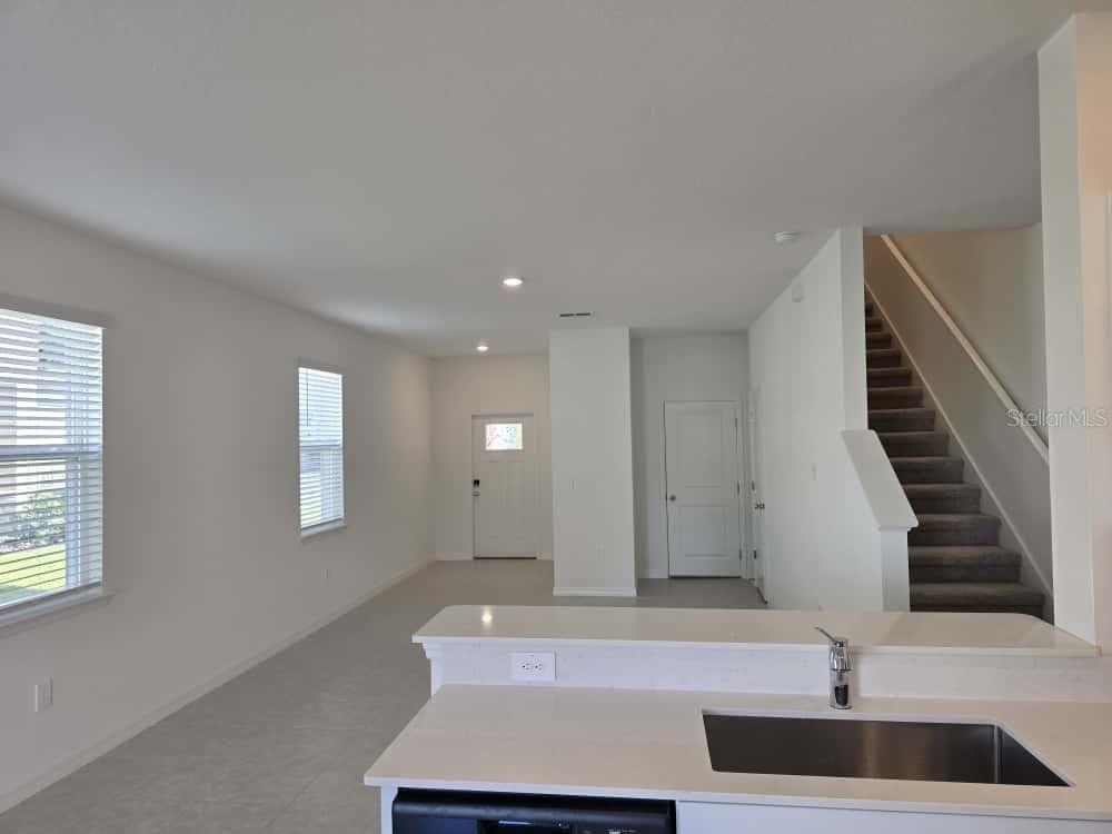 MIRADA PCL 8D - Residential Lease