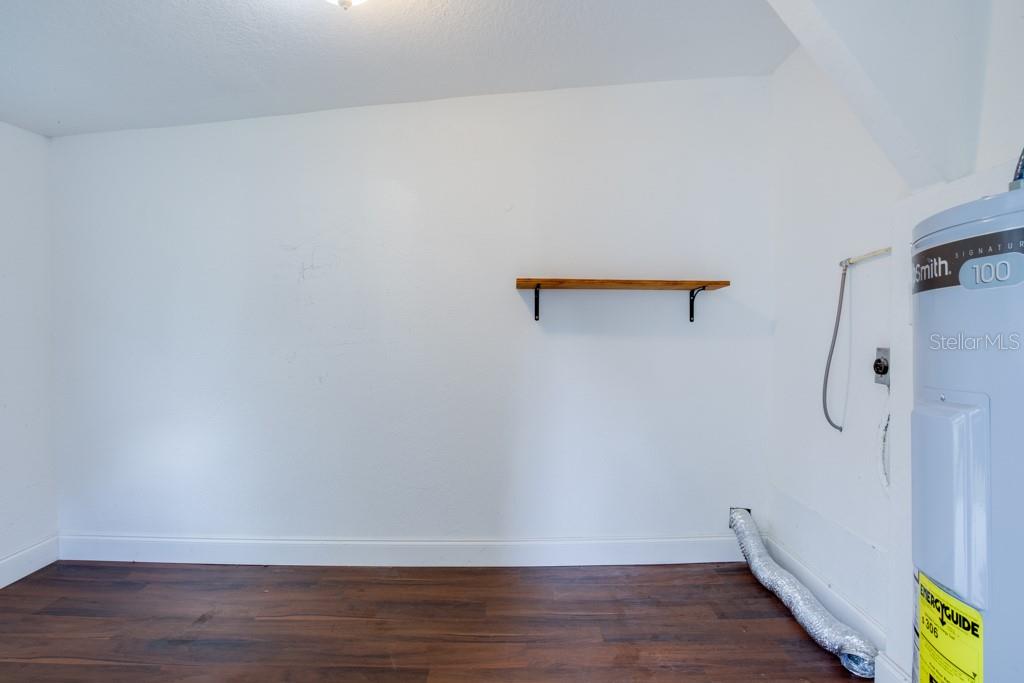 PLAZA PARK ADD CLEARWATER IMPROV CO CORR - Residential