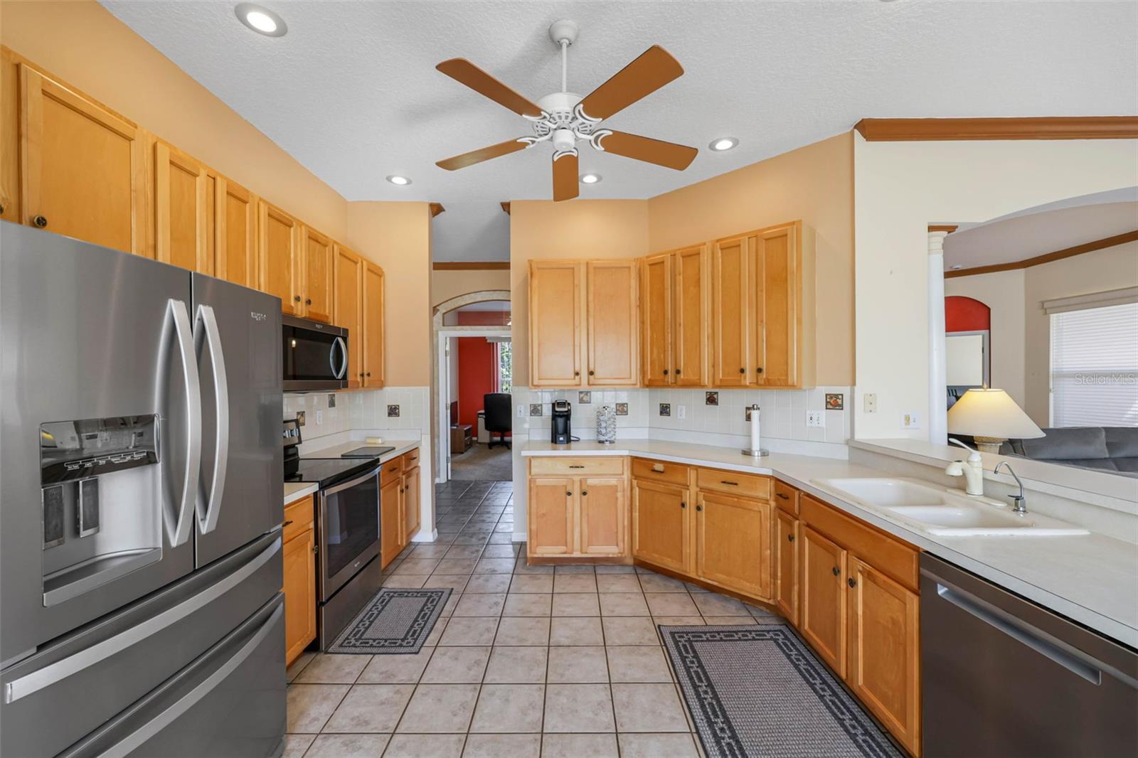 WELLINGTON CHASE - Residential