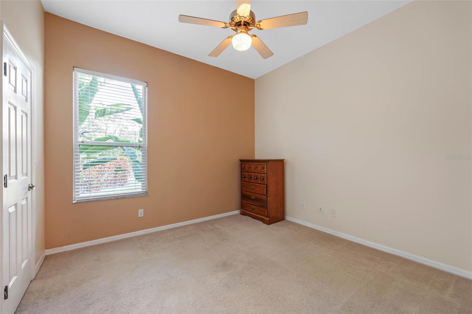 WELLINGTON CHASE - Residential