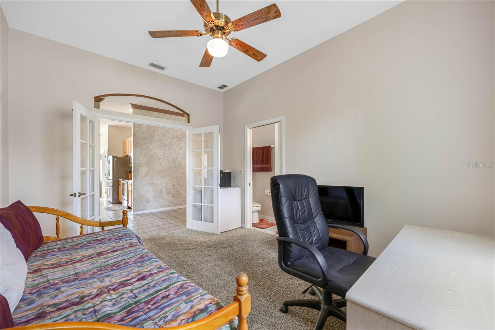 WELLINGTON CHASE - Residential