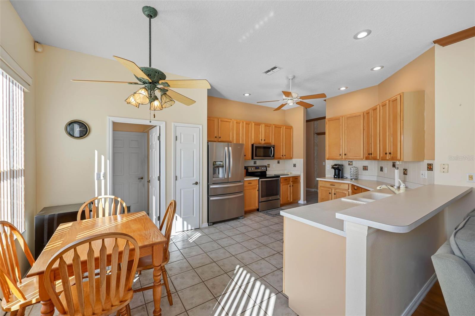 WELLINGTON CHASE - Residential