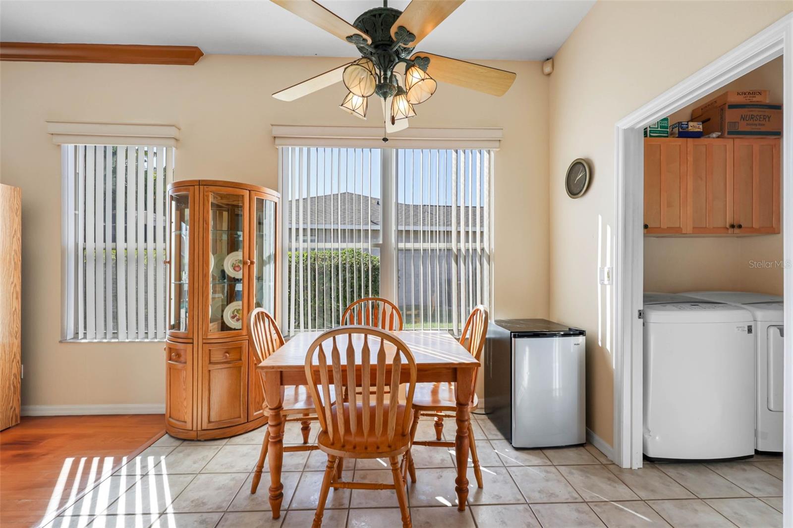 WELLINGTON CHASE - Residential