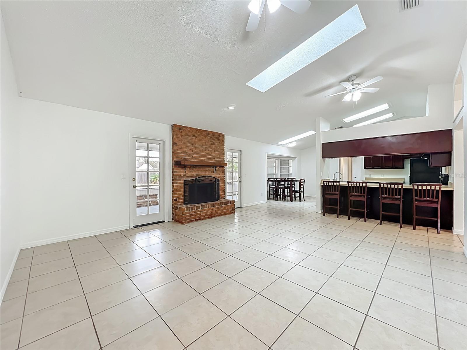 SHADOWRIDGE - Residential