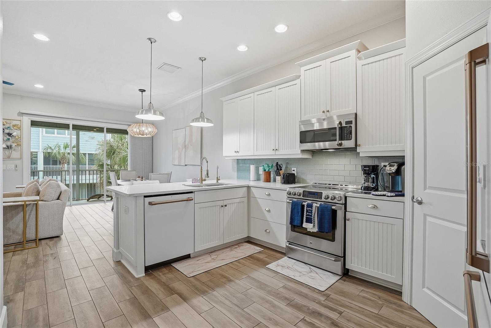 3162 MOORINGS DRIVE