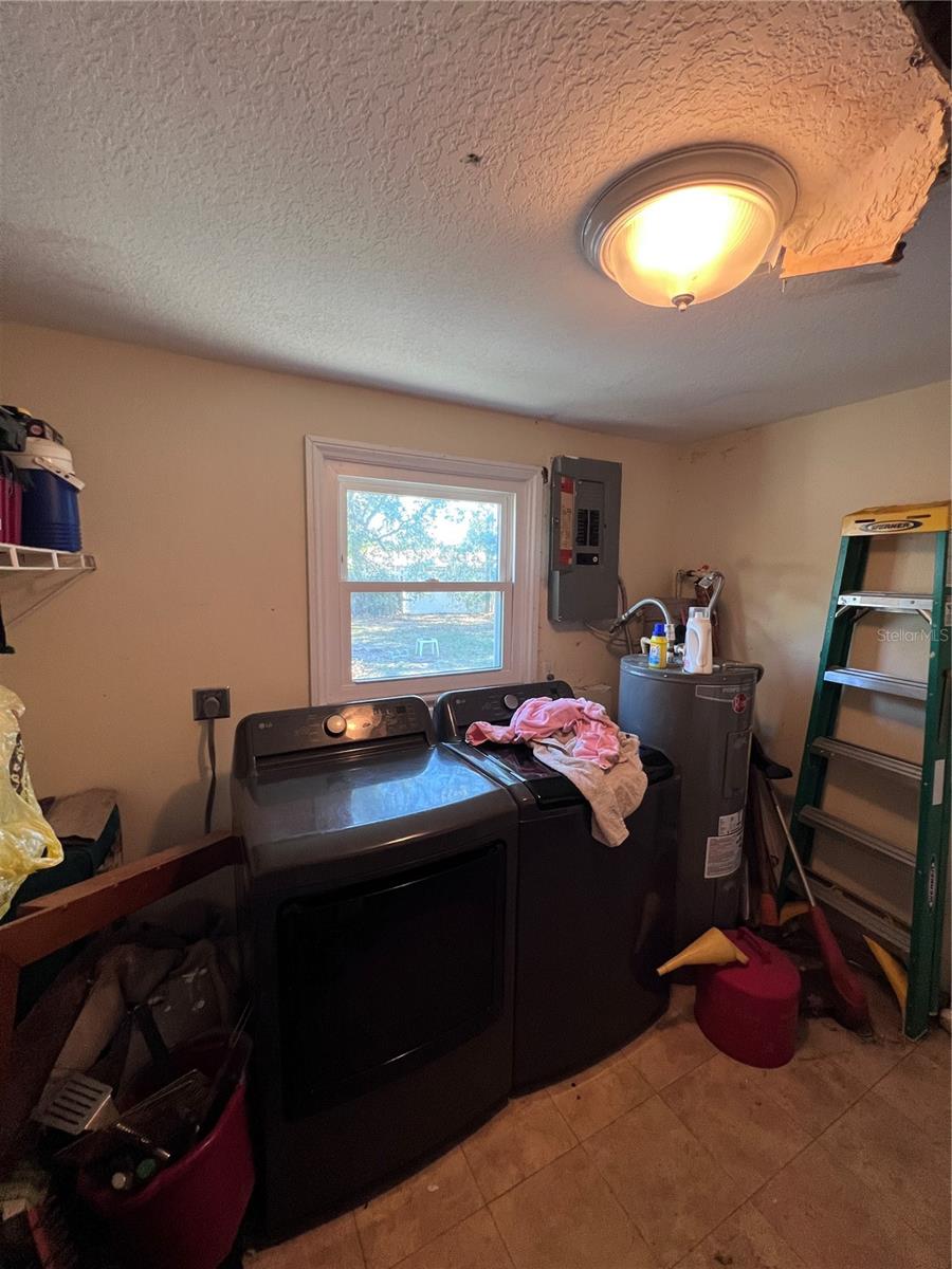 CANTRELL THOMAS SUB - Residential