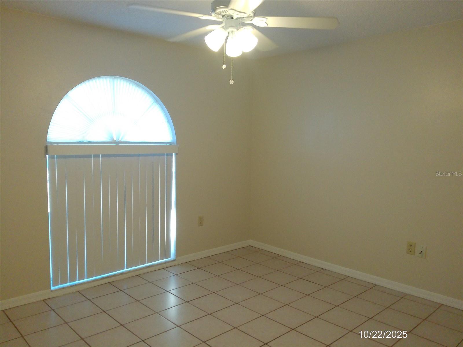 TANGERINE TRAILS - Residential Lease