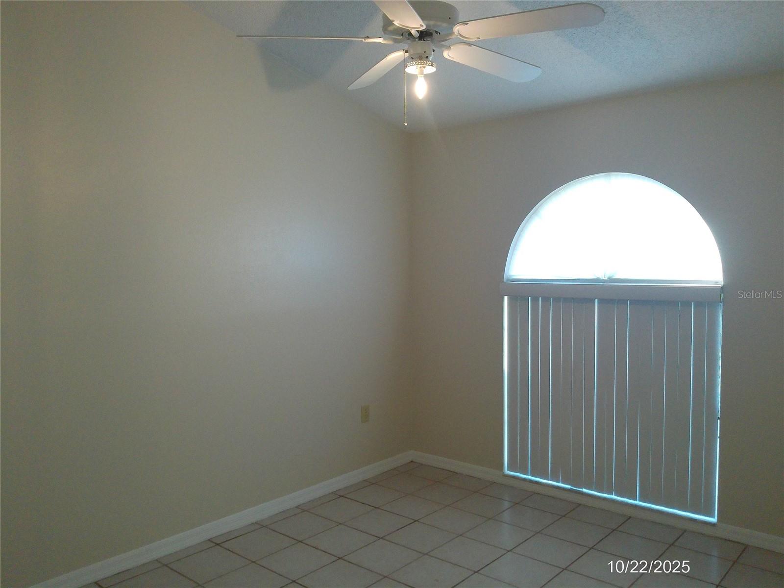 TANGERINE TRAILS - Residential Lease