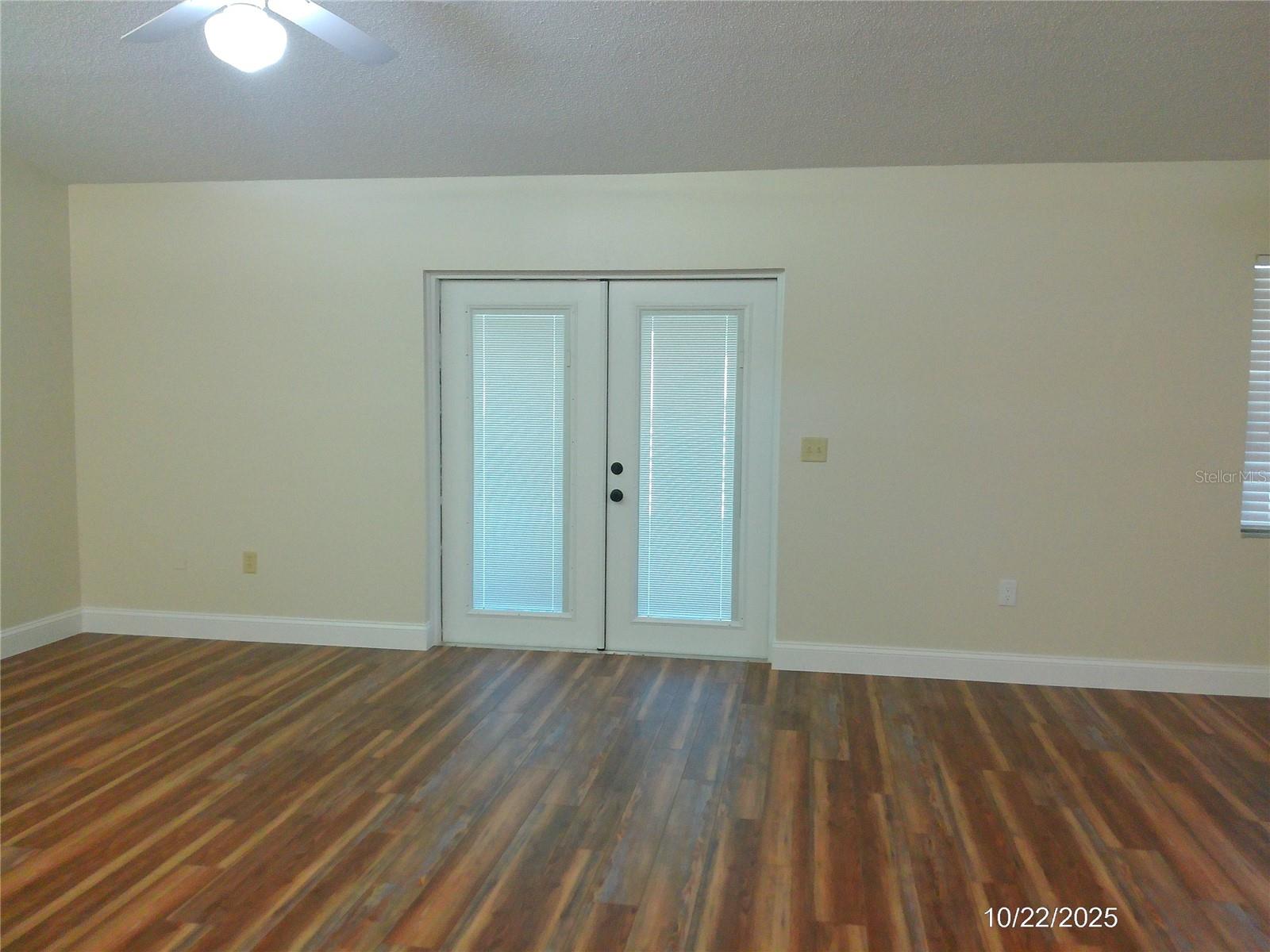 TANGERINE TRAILS - Residential Lease