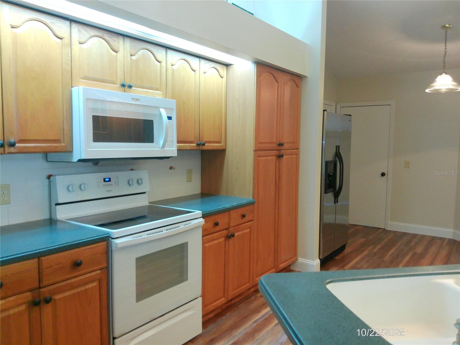 TANGERINE TRAILS - Residential Lease