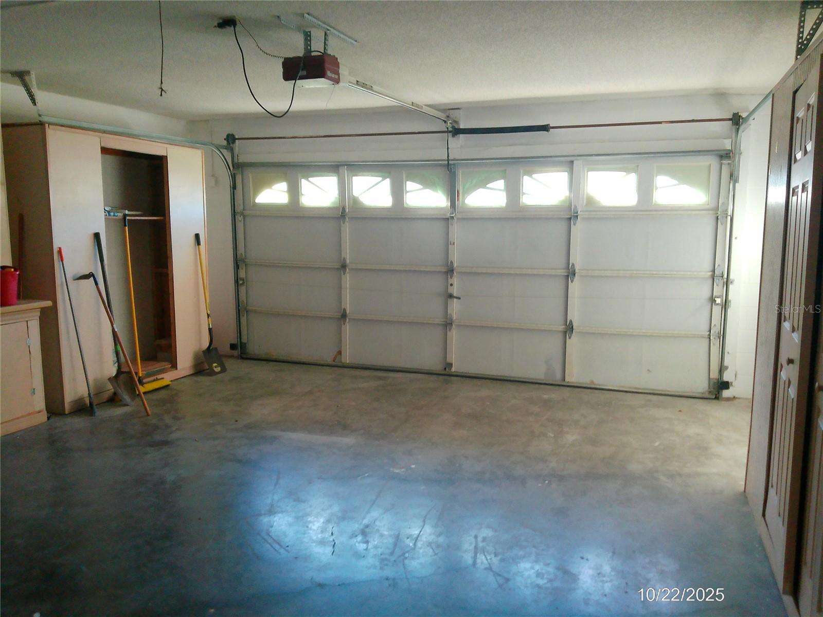 TANGERINE TRAILS - Residential Lease