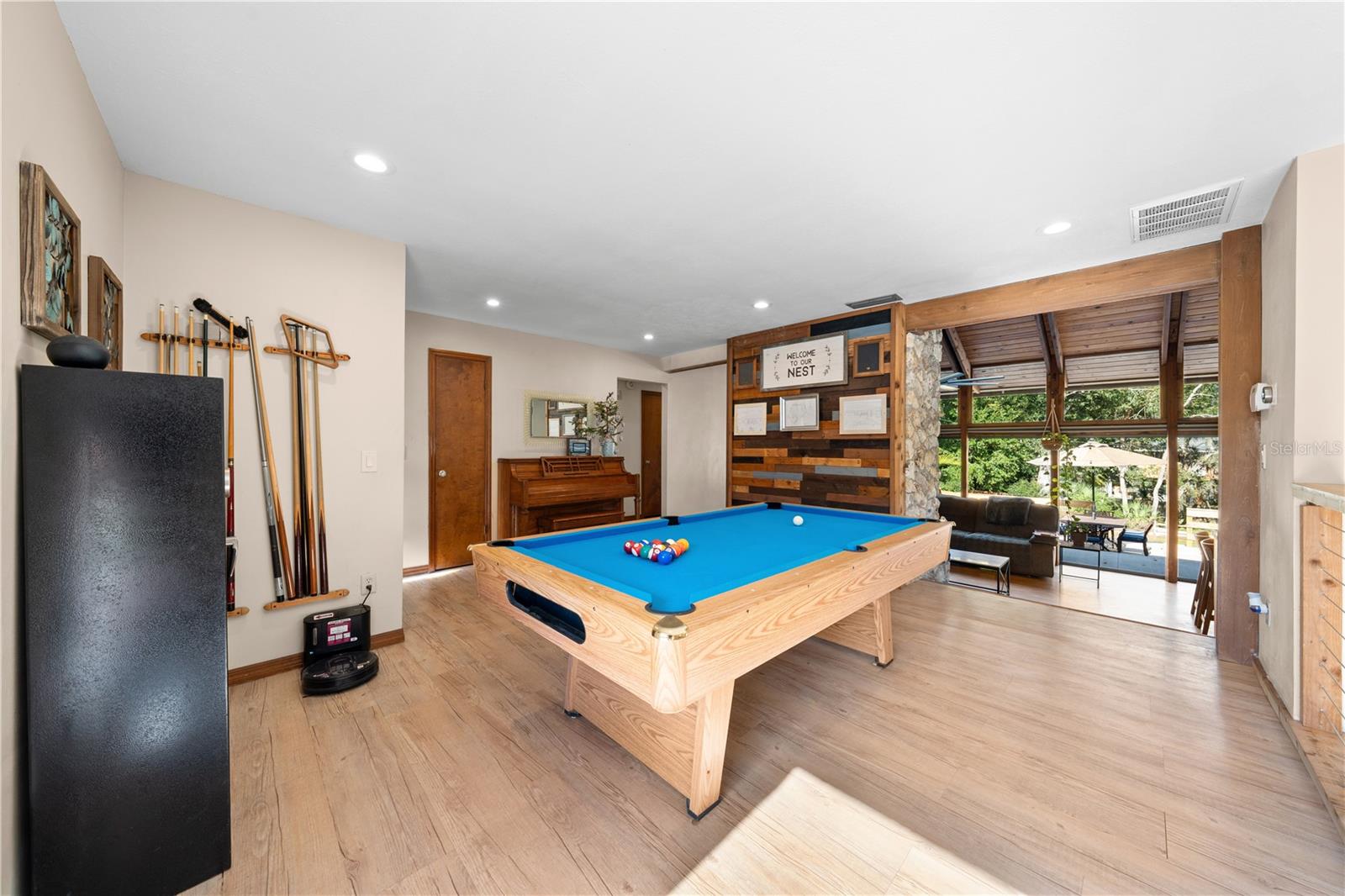 WEKIVA HILLS SEC 08 - Residential