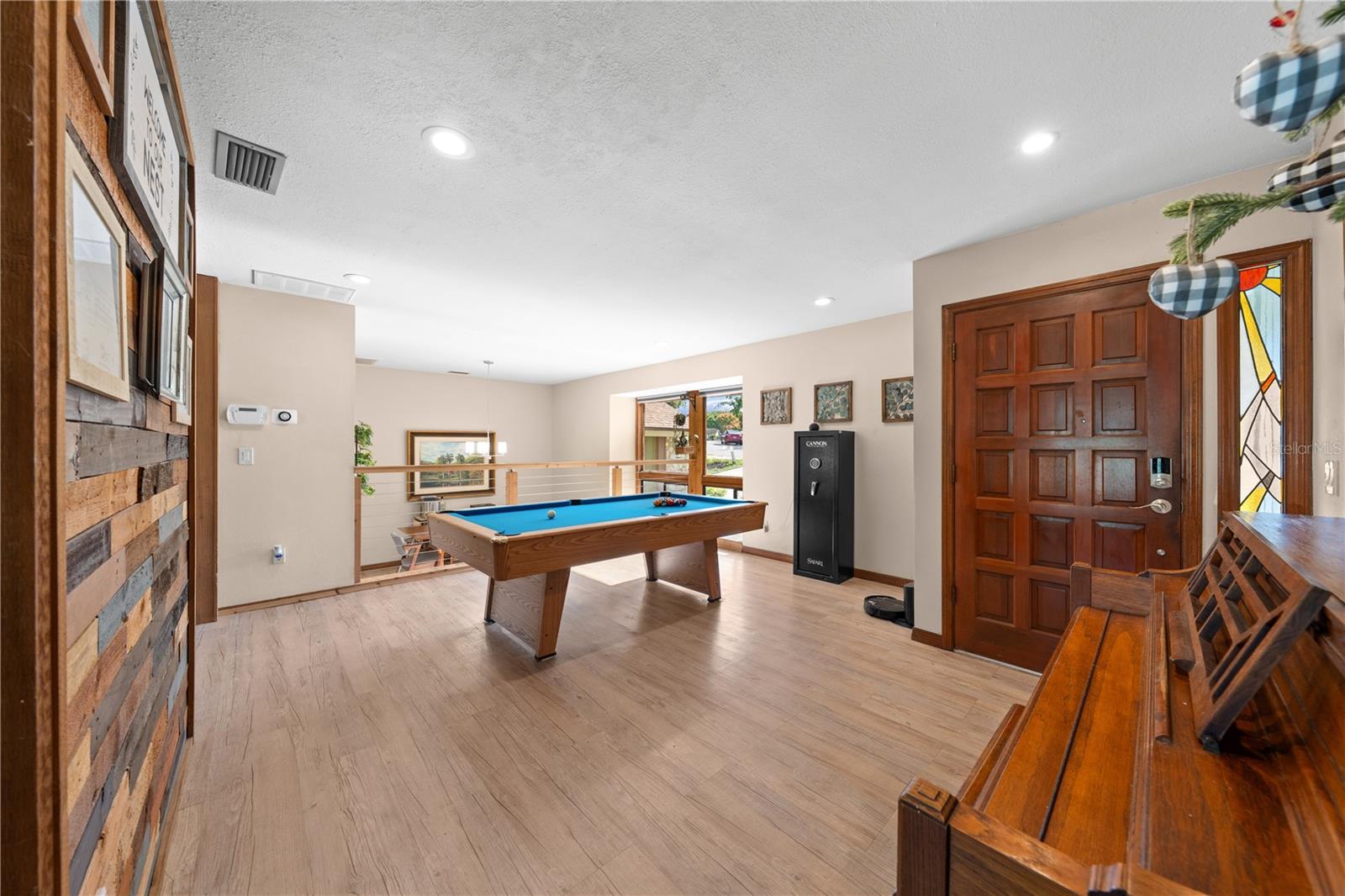 WEKIVA HILLS SEC 08 - Residential