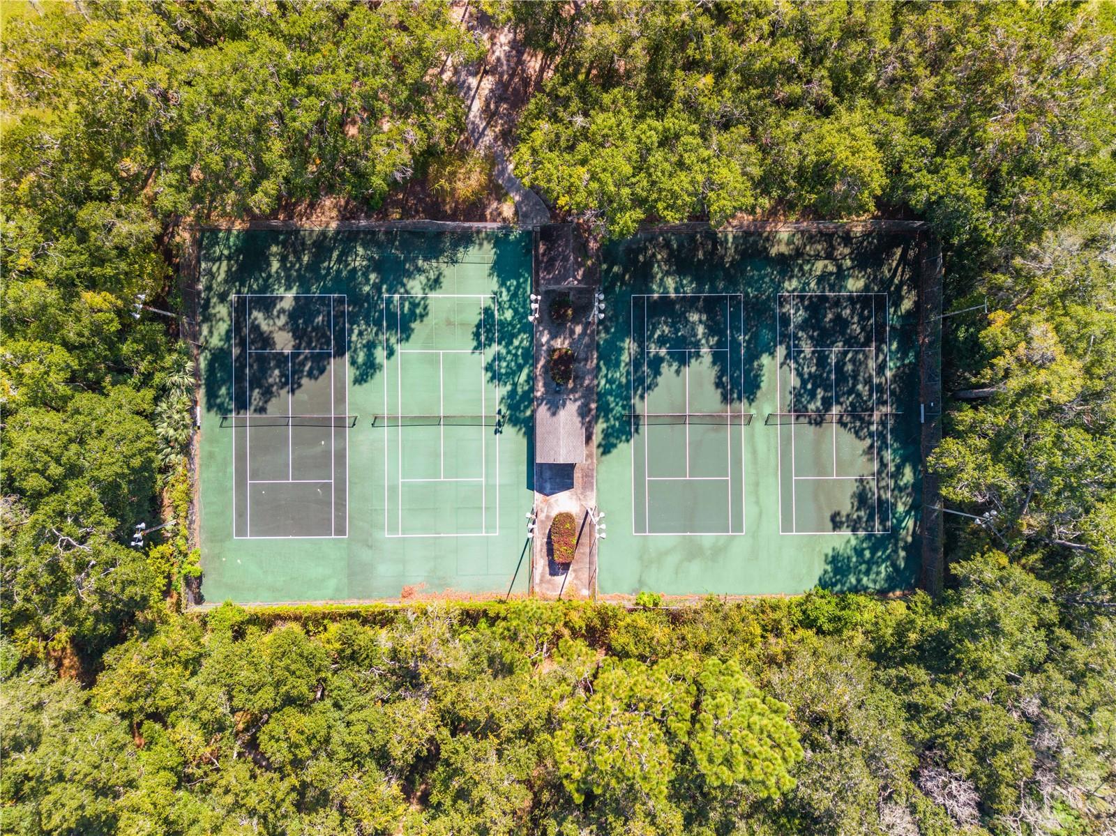 WEKIVA HILLS SEC 08 - Residential