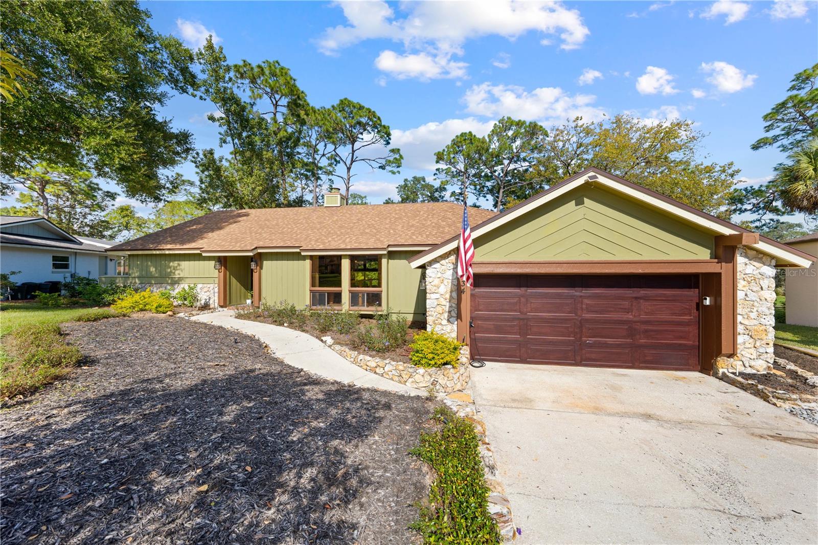 WEKIVA HILLS SEC 08 - Residential