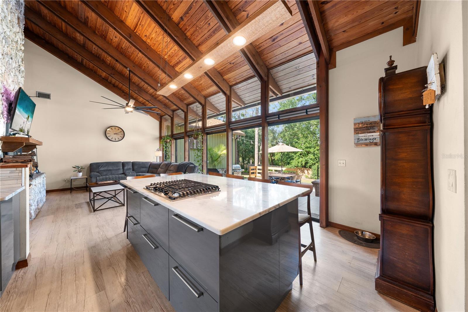 WEKIVA HILLS SEC 08 - Residential