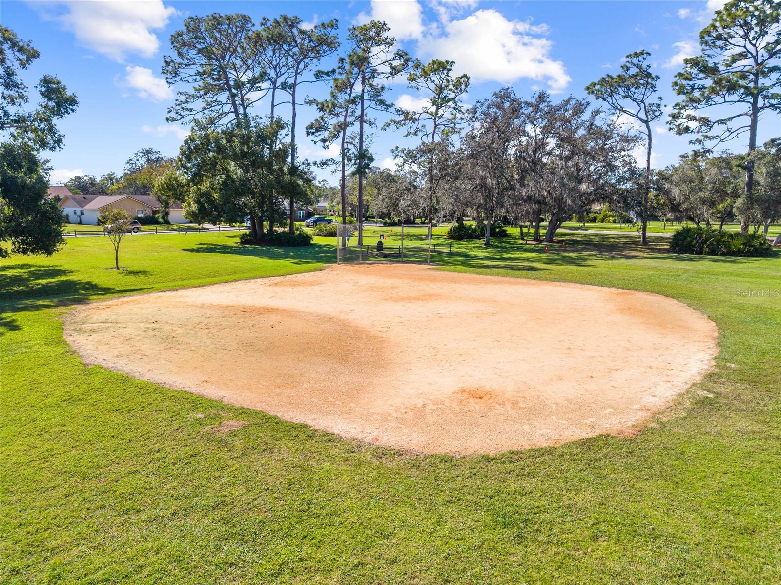 WEKIVA HILLS SEC 08 - Residential