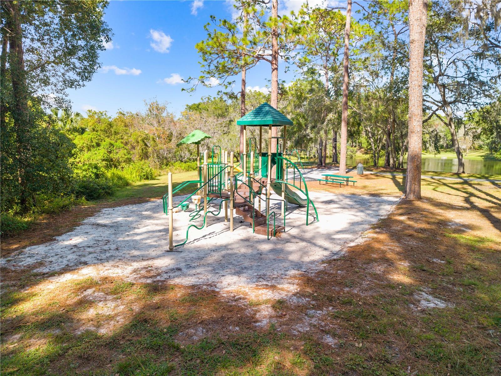 WEKIVA HILLS SEC 08 - Residential