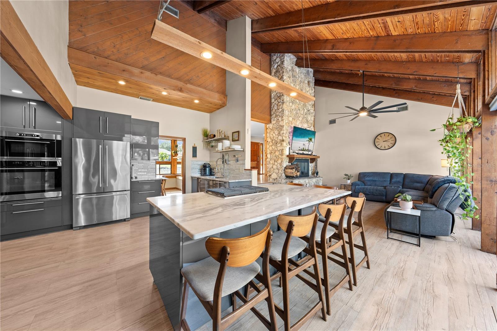 WEKIVA HILLS SEC 08 - Residential