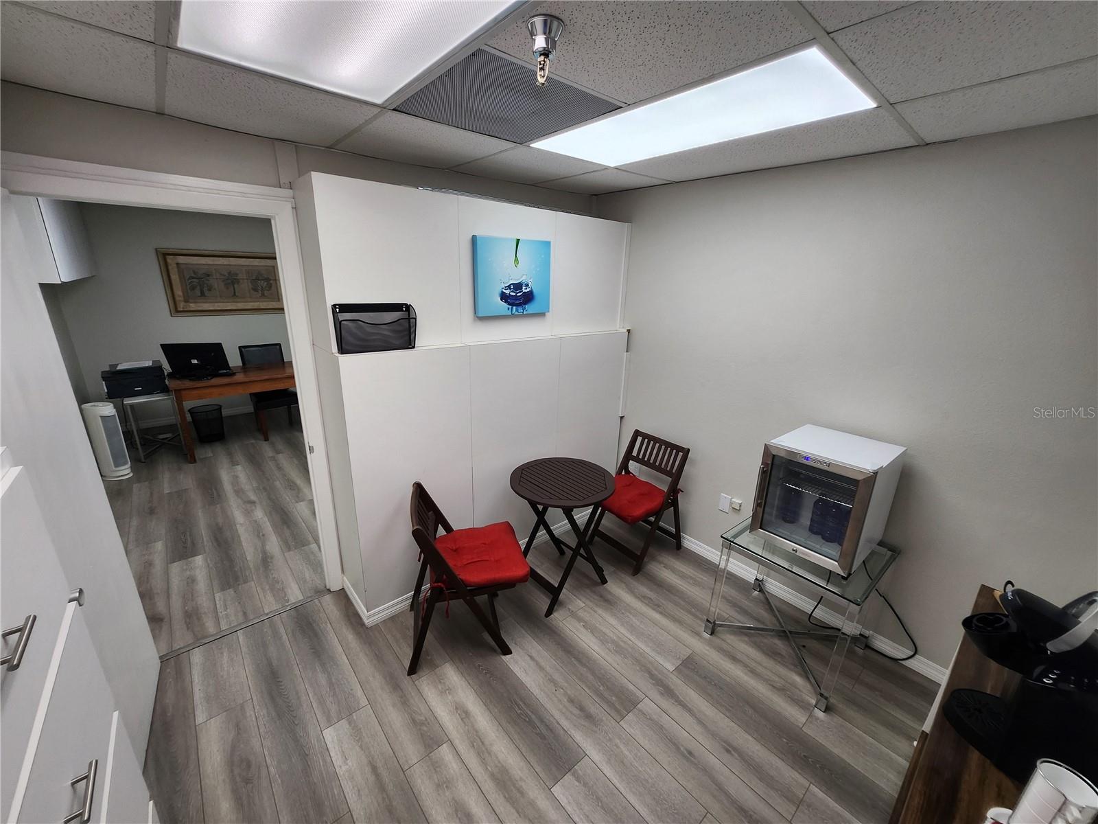 WORTH AVE COMM PARK - Commercial Sale