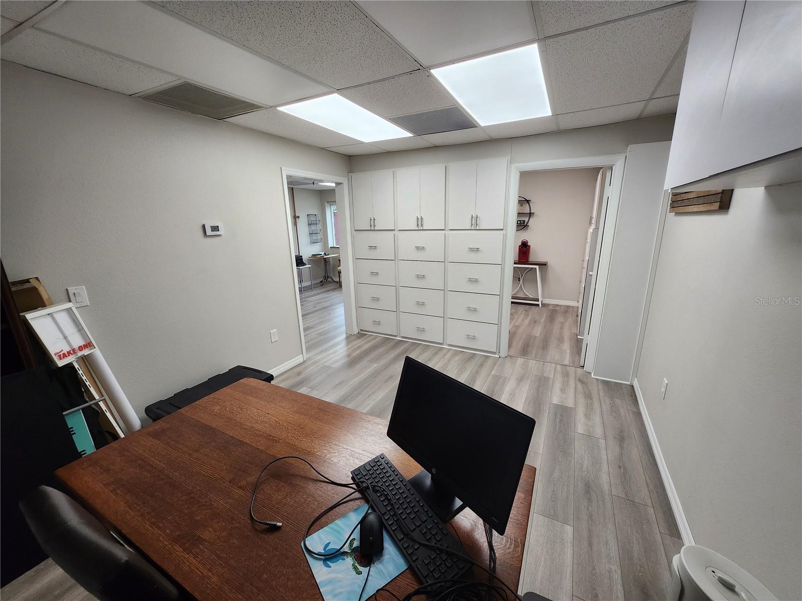 WORTH AVE COMM PARK - Commercial Sale