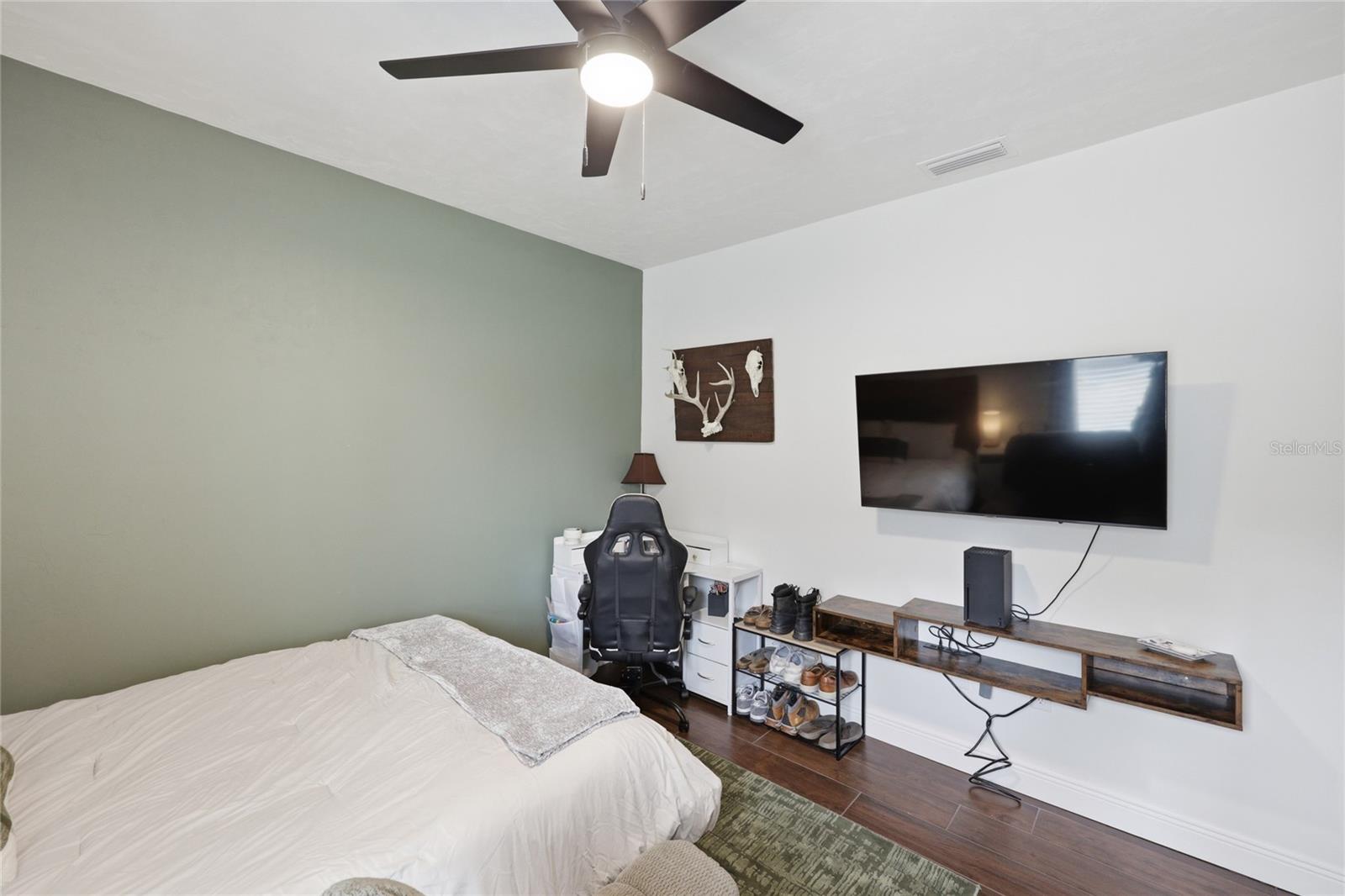 GRAND OAKS AT TOWER PH 3 - Residential