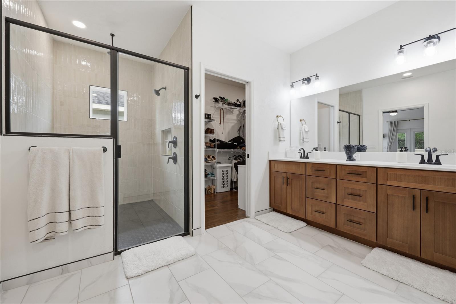 GRAND OAKS AT TOWER PH 3 - Residential