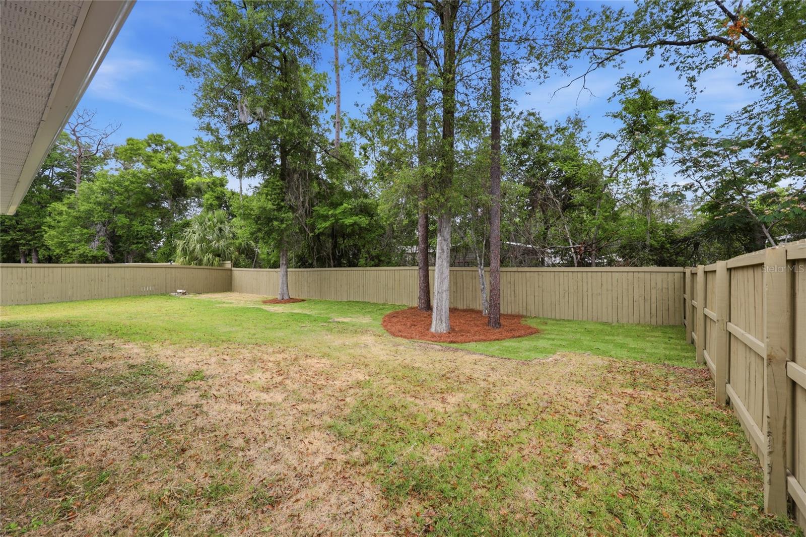 GRAND OAKS AT TOWER PH 3 - Residential